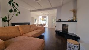 House 3 bedrooms in the old village centre at sea