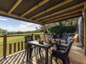 Campings Chalet 4 etoiles - Piscine - ccafdif : photos des chambres