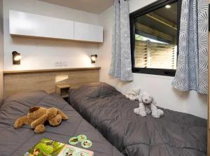 Campings Chalet 4 etoiles - Piscine - ccafdif : photos des chambres
