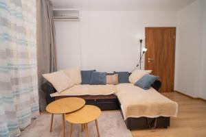 Spacious 2BD Apartment - Walk to City Center and free Parking by Flat Mаnager