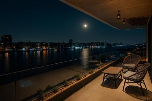 Luxury Apartment with Direct Nile View