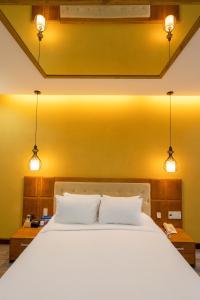 Đào Tiên Hotel - Phạm Văn Đồng