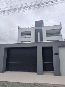 Apt próximo parque beto carrero