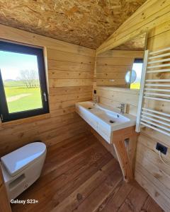 Maisons d'hotes LOGIS LAS CROZAS Le Mousseron orientable : photos des chambres