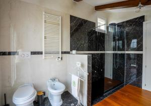 Exclusive Venice Pool Villa - Garden, BBQ & Privacy