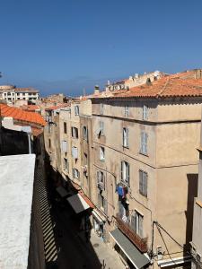 Appartements Serenita - WiFi, Vue Mer, Central : photos des chambres