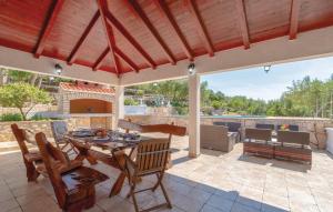 Villa Peace & Quiet by Villas Guide