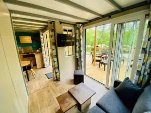 Campings Chalet 4 etoiles - Piscine - ccafdif : photos des chambres