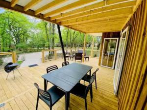 Campings Chalet 4 etoiles - Piscine - ccafdif : photos des chambres