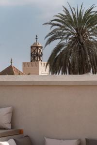 Riad Djannaat Exceptional private riad pool staff