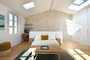 504 La suite caractère et élégance