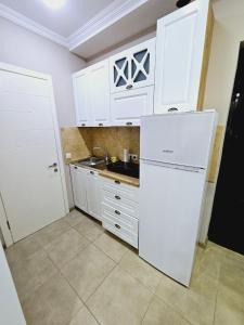 old batumi apartment 5