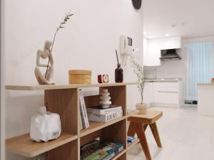 NEW109house #5min to Kondae Entrance Station #8people4QBED #Seongsu #Seoul Forest #Lotte World #COEX #Netflix #Free Parking