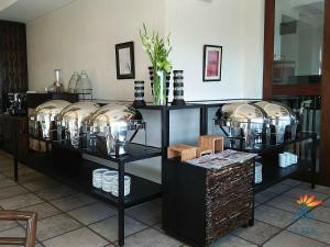 azia suites and residences