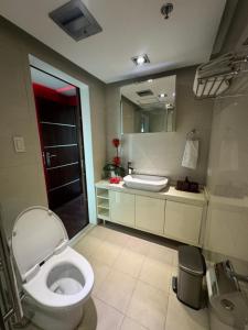 4 Bedroom Luxury Condo in Ortigas