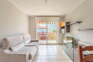 Appartements Biantenia B23 Appartement avec balcon et parking sur les hauteurs : photos des chambres