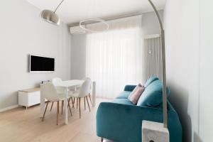 GuestHost - Cozy & Bright Apartment