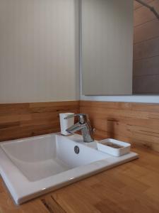 Appartements T2- Idealement situe, pour votre sejour a Valence! : photos des chambres