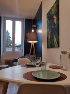 Appartements T2- Idealement situe, pour votre sejour a Valence! : photos des chambres