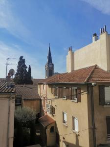 Appartements T2- Idealement situe, pour votre sejour a Valence! : photos des chambres