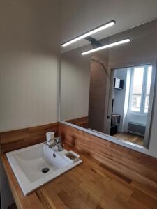 Appartements T2- Idealement situe, pour votre sejour a Valence! : photos des chambres