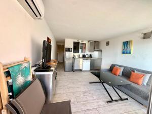 T2 Poulen, climatise vue mer , parking inclus NON FUMEUR