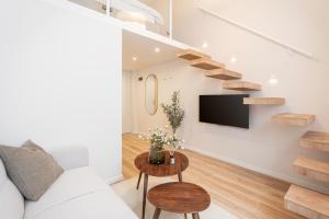 Szerb Boutique Suites, by BQA