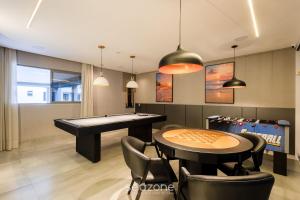 Sua estadia exclusiva com piscinas e jacuzzi a 500m da praia - ELF