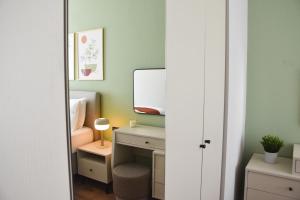 13th Floor Brand New Cozy 2br Apt With Balcony