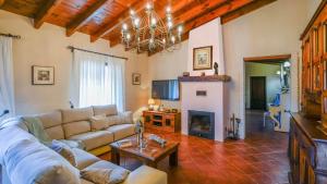 Casa Senorio del Olivar Mijas by Ruralidays