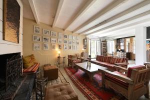 750 Puits Charraud Maison familiale, jardin, piscine