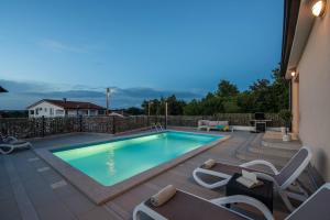 Mountain Retreat with Private Pool and Grill in Radmani, Croatia