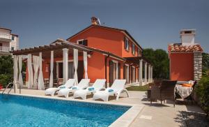 Villas Vilanija