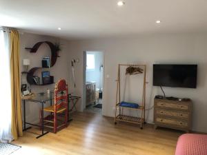 Maisons de vacances Gite dans le maquis avec piscine privee : photos des chambres