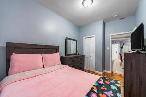 Newark 3BR Gem - Near NYC - & Attractions