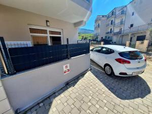 Apartment Antonio Podstrana