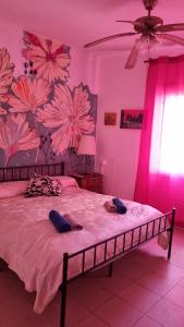 Very central Artist rooms