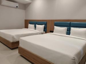 The Aureum-A Unit of Sandy Blossom