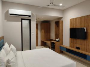 The Aureum-A Unit of Sandy Blossom