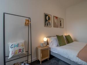 Pass the Keys Stay in Glasgow South