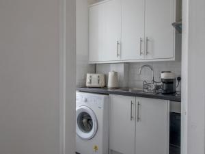 Pass the Keys Stay in Glasgow South