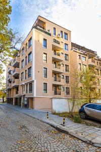 TOP Center apt Pemena FREE Private Parking