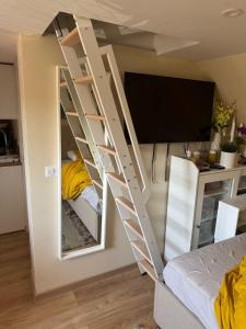 Appartement F1 meublé Duplex étage 1