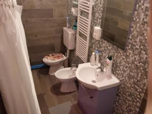 Very central Artist rooms