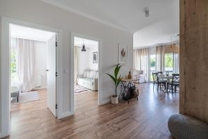 NADMORSKIE BOHO Brzeźno przy plaży