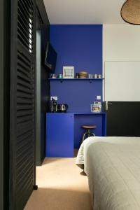 Sejours chez l'habitant Chambre avec salle de bain et acces independant : photos des chambres