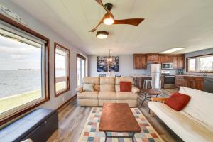 BBQ Ready Lakefront Retreat in Watertown