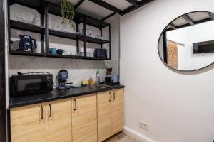 Studio-modern, Heroes Square,central, quiet