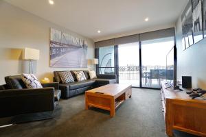 Prestige Waterfront Apartment in Kingston, ACT