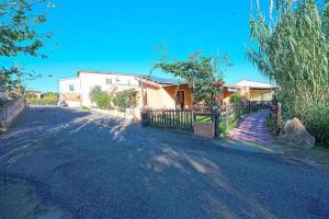 BIG HOME ZAN01/02 · 4 bedrooms · 16 beds · 4 b img1